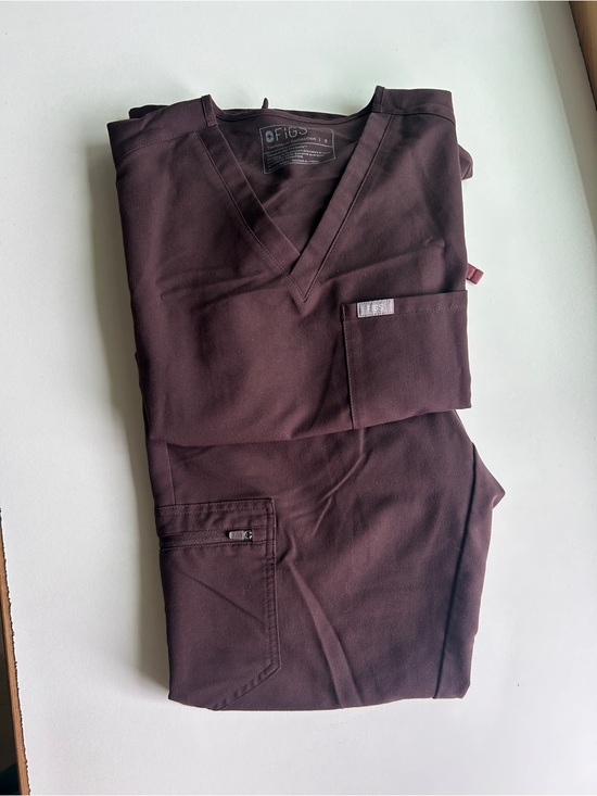 Figs Pants - FIGS Scrub Set Espresso Brown